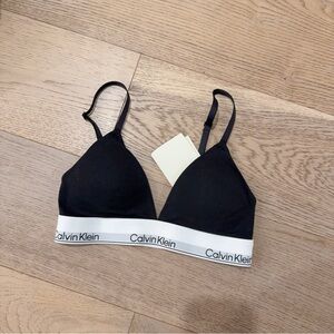 NWT QF8498 Calvin Klein underwear S
